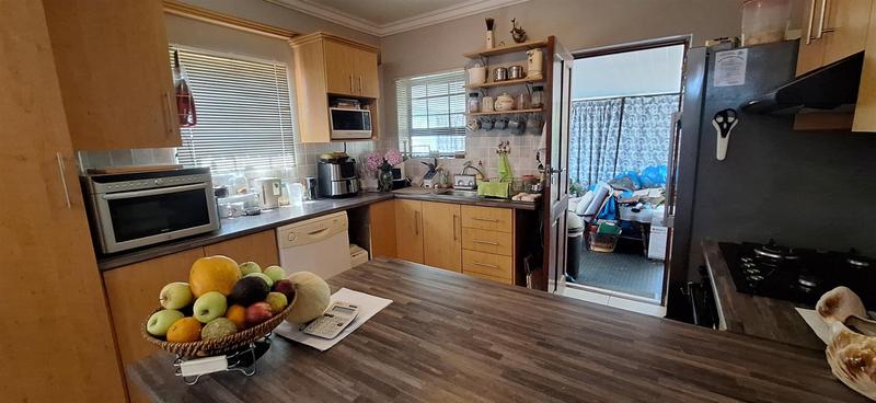 3 Bedroom Property for Sale in Reebok Western Cape